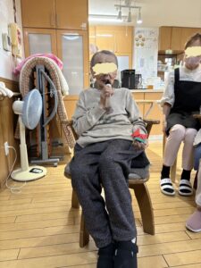 2025年5月22日(水) 今日は腹話術の日です。